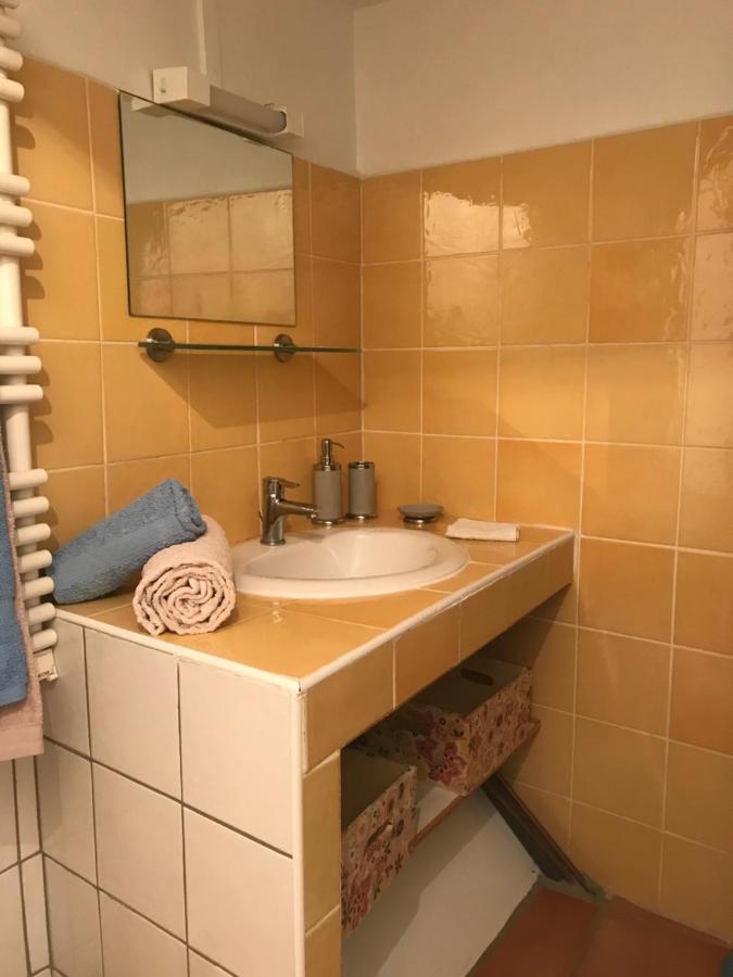 Agreable Maison De Village Provencal Volx Exterior foto
